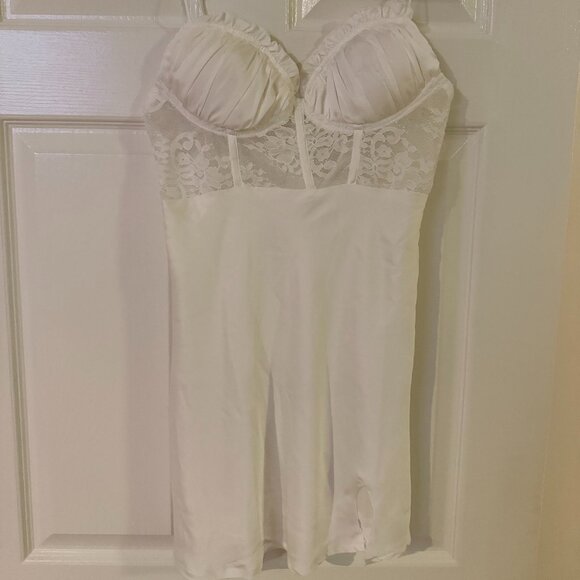 White Corset Mini Dress – Size Medium - Picture 1 of 3